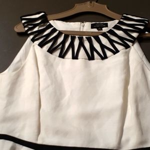 Tahari Linen Ladies Dress